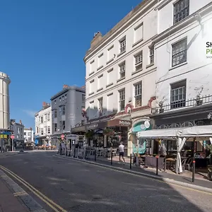 stylish-3bd-hotel-style-with-brighton-at-the-door.brighton-hotels-england.com/